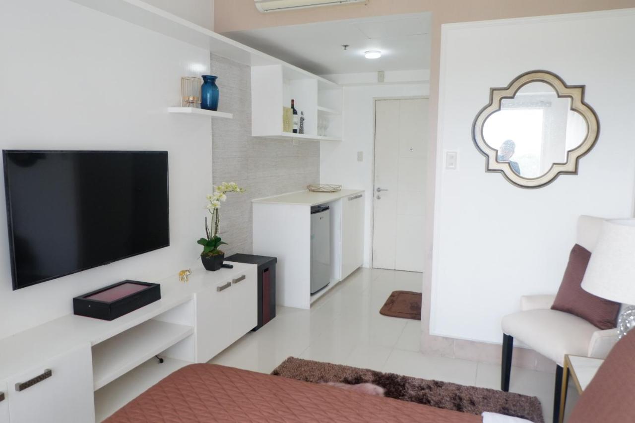 Sm Wind Residences Tower 2 Unit 342タガイタイ エクステリア 写真